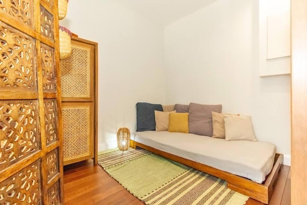 Апартаменти Exotica - En Plein Coeur De St Gilles Les Bains Сен-Жиль-ле-Бен Екстер'єр фото