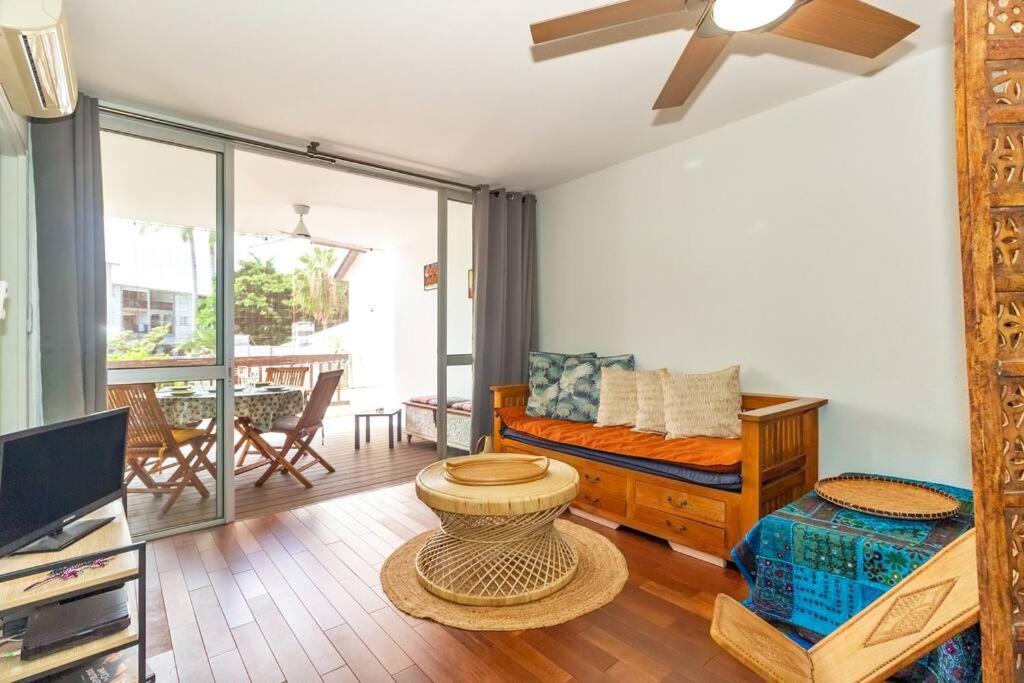 Апартаменти Exotica - En Plein Coeur De St Gilles Les Bains Сен-Жиль-ле-Бен Екстер'єр фото